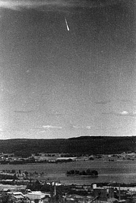 "Ghost rocket" photo, Guldsmedshyttan, 9 July 1946