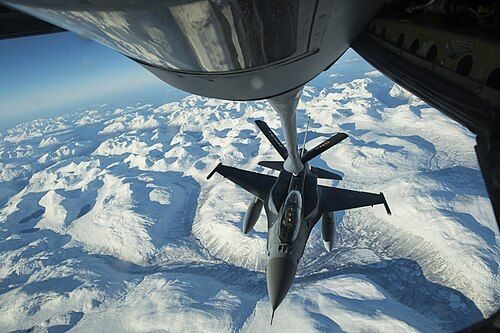Context: a Turkish Air Force F-16 refuelling from a USAF KC-135 (Exercise Trident Juncture, Norway). F-16s were vectored at the object over Ankara in 1988 before armed F-4s were scrambled. Not an event photo.