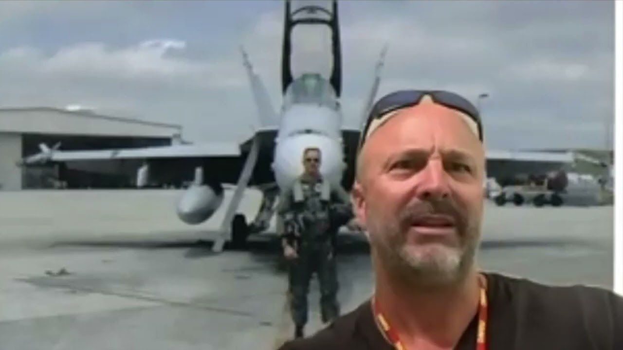 Mark Hulsey describes the sighting