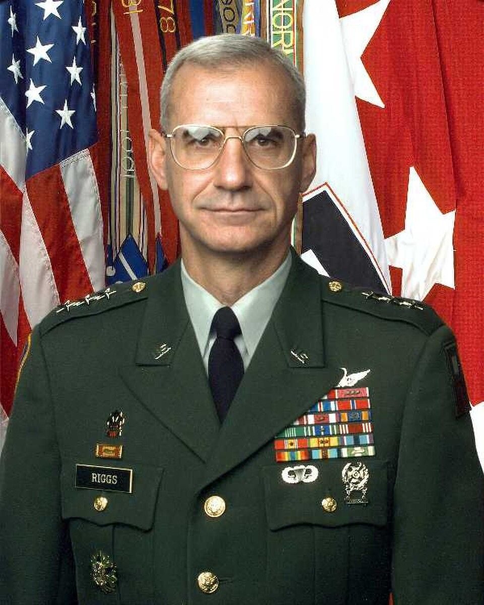 Lt. Gen. John M. Riggs, official portrait.