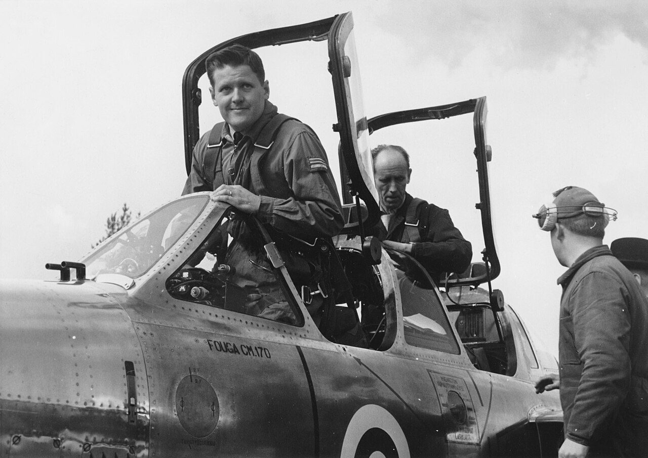 Context: a Finnish Air Force Fouga CM-170 Magister (FM-21), Kuorevesi, spring 1960 - the trainer type Tarmo Tukeva and Jouko Kuronen flew at Pori on 12 April 1969. Not the aircraft involved.