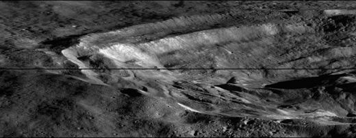 LROC M1224964518: the terraced wall ("open-cut mine")