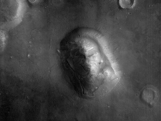 HiRISE, April 2007 (PSP_003234_2210)