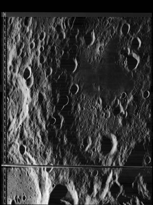 LO-V-103M and 103H3: Mare Moscoviense ('HR 1033')