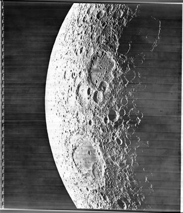 LO-V-103M and 103H3: Mare Moscoviense ('HR 1033')