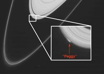 Peggy, a possible moon forming at the A-ring edge (Cassini, video grab)